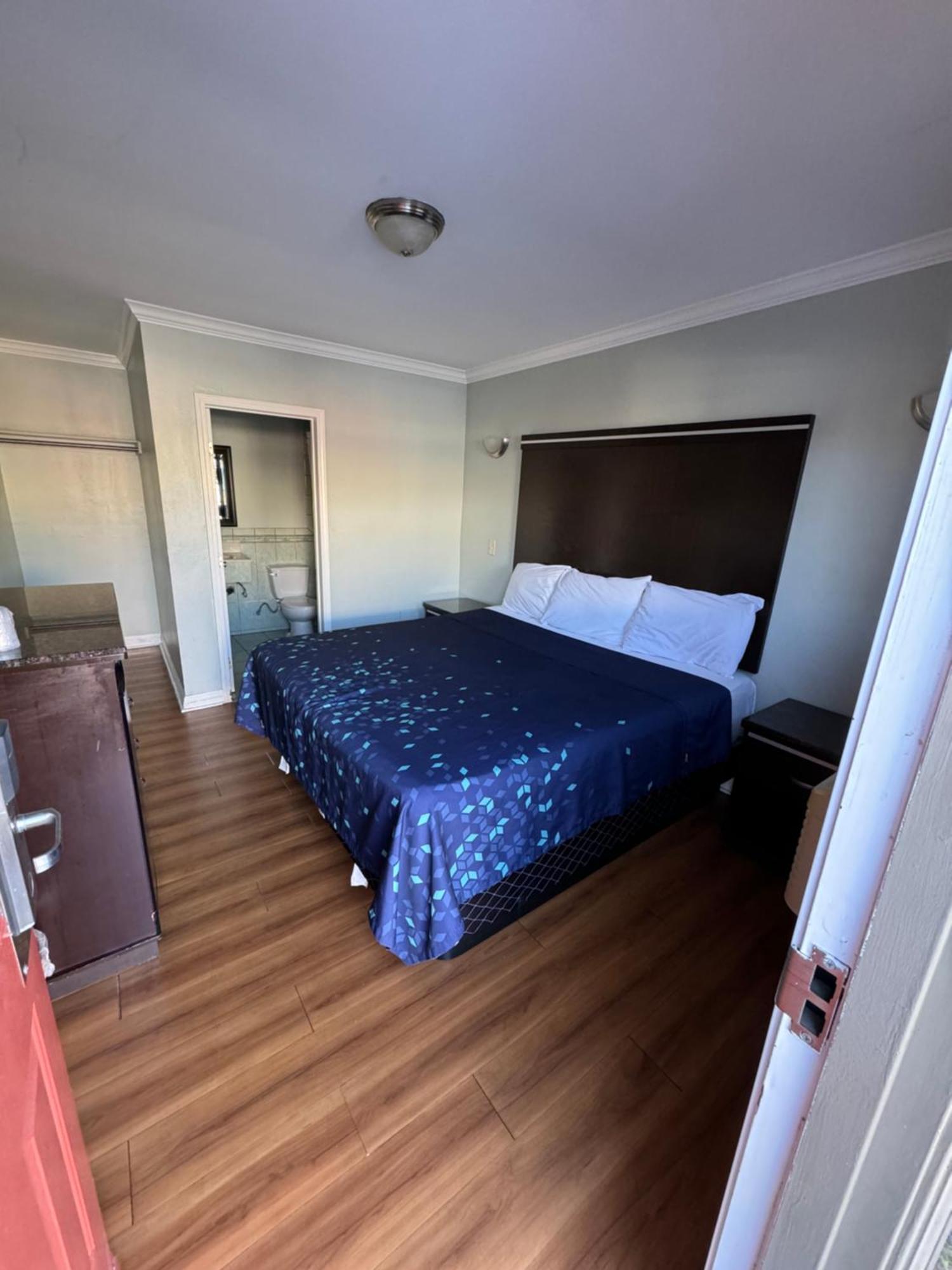 לוס אנג'לס La Cienega Inn Motel מראה חיצוני תמונה