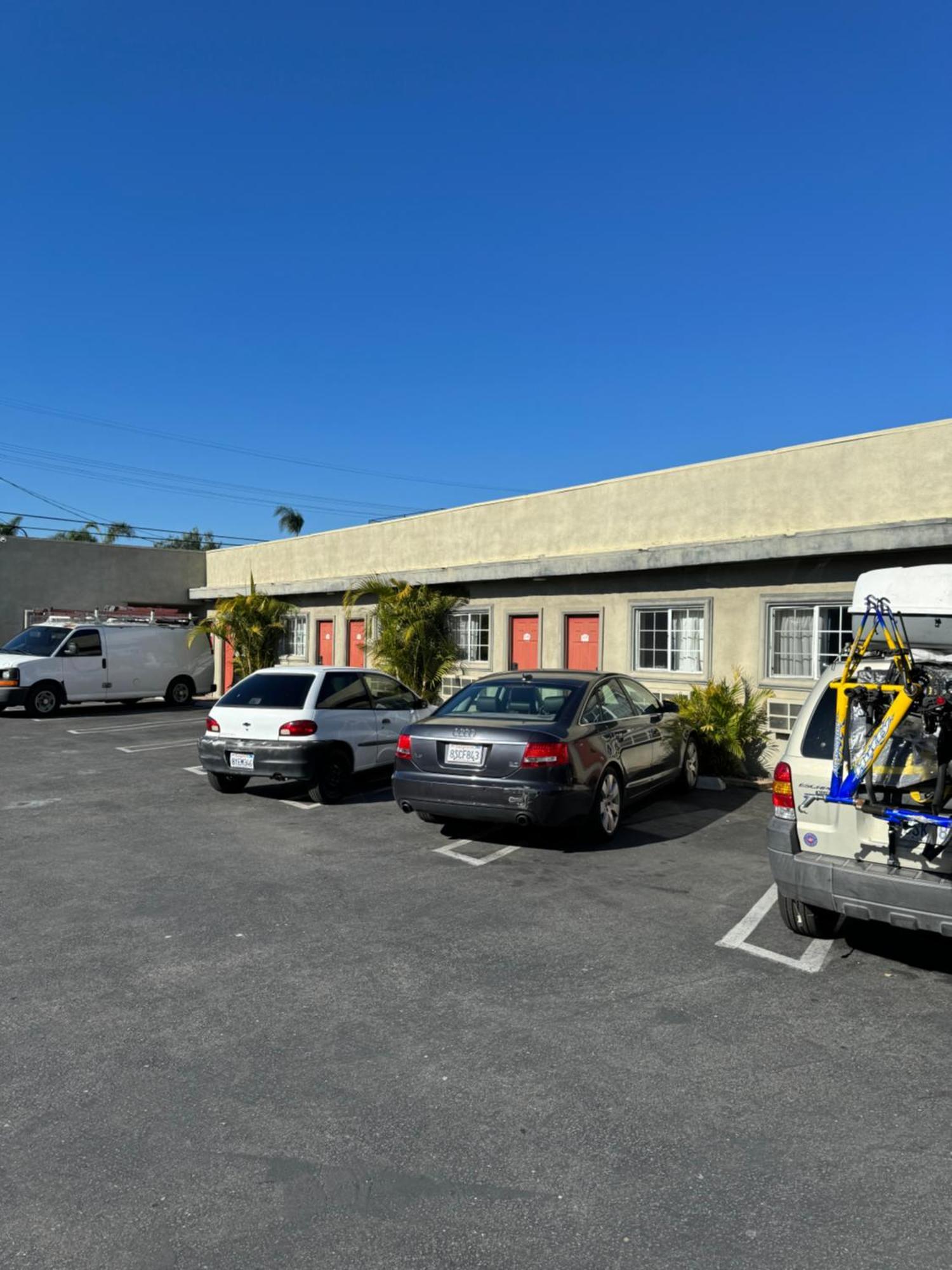לוס אנג'לס La Cienega Inn Motel מראה חיצוני תמונה