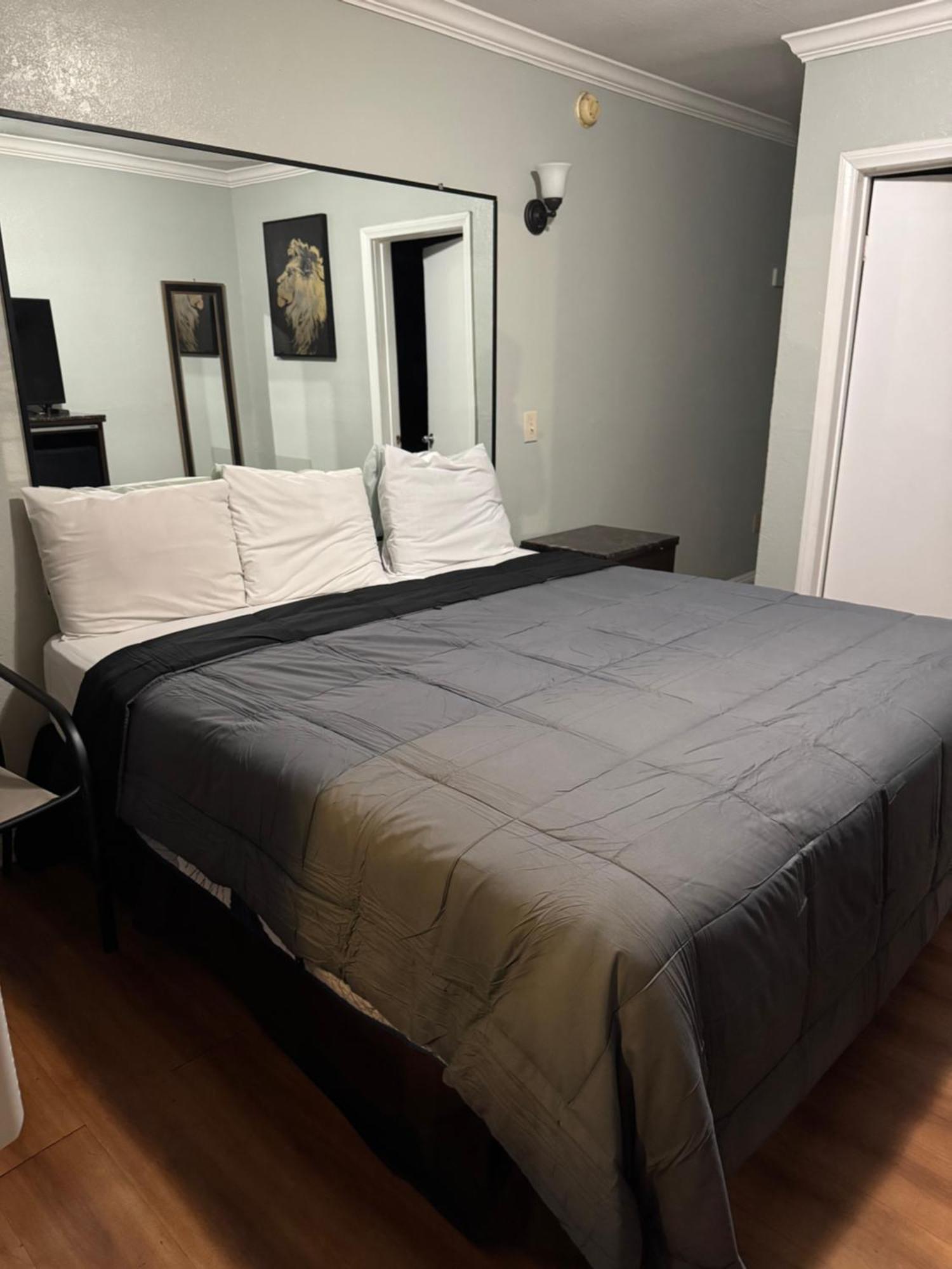 לוס אנג'לס La Cienega Inn Motel מראה חיצוני תמונה